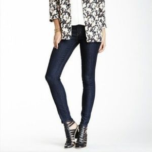 Rich and skinny blue jeans.